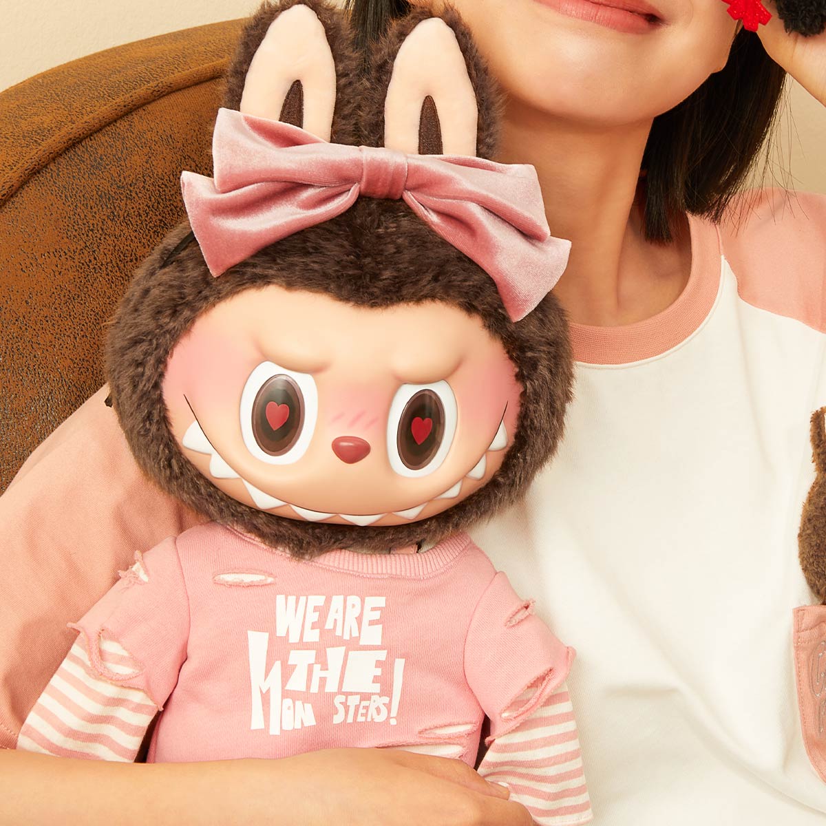 POP MART LABUBU THE MONSTERS CATCH ME IF YOU LIKE ME SERIES PELUŞ BEBEK - Termos Türkiye -